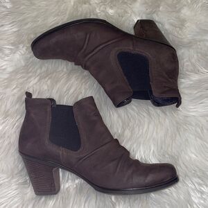 Paul Green Brown Nubuck Suede Leather Ankle Boots